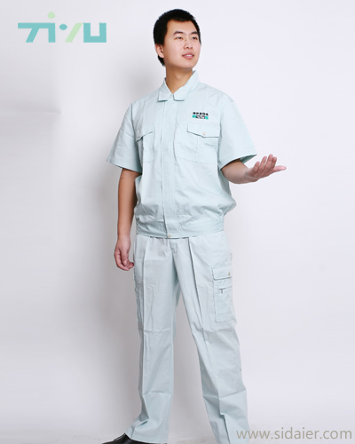 連體工作服